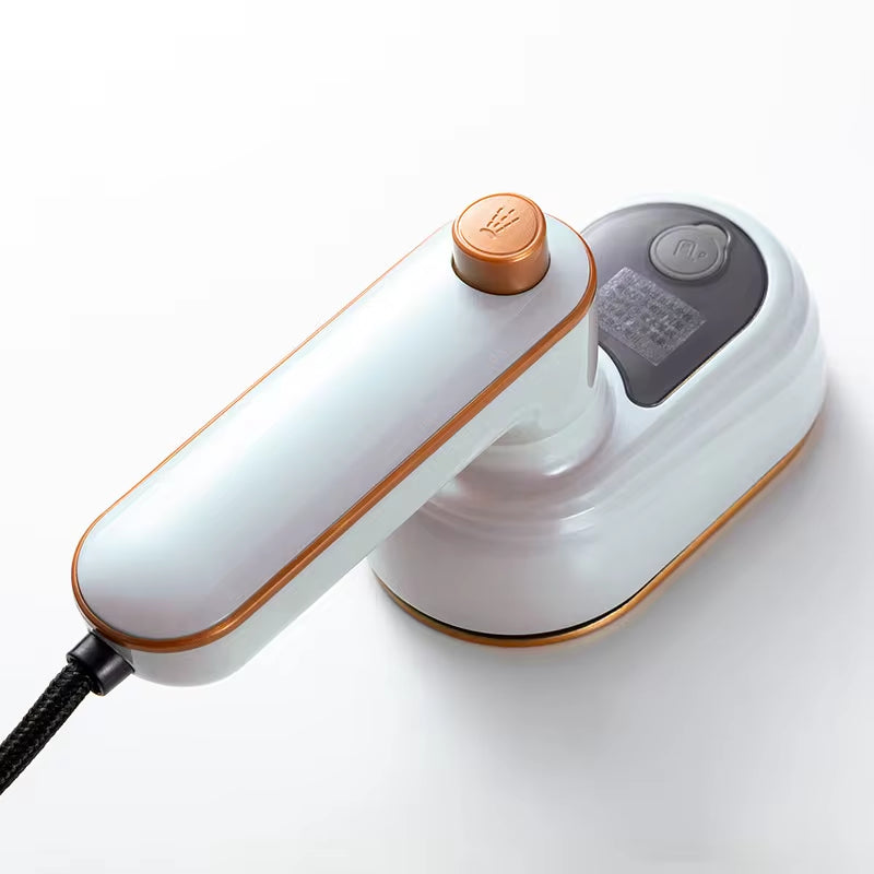 Effortlessly Travel with the Mini Garment Steamer: Your Portable Solution for Perfectly Ironed Clothes Anytime, Anywhere